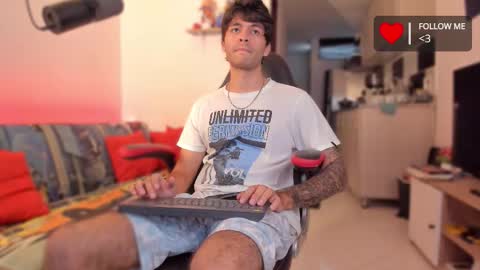 Snapshot of justin_stark1 chatting on November 28, 10:01 pm Diego online show from November 28, 10:01 pm