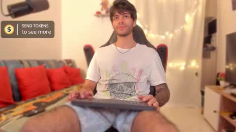 Snapshot of justin_stark1 chatting on December 3, 10:19 pm Diego online show from December 3, 10:19 pm