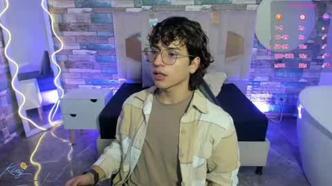  justin  online show from April 23, 11:42 am