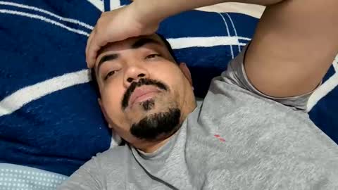 justinbigdream online show from November 17, 10:15 pm