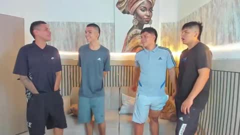 Snapshot of justingtime21 chatting on February 3, 9:42 pm justingtime21 online show from February 3, 9:42 pm