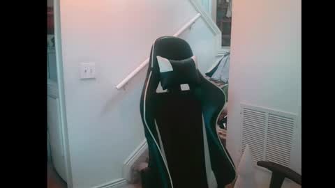 justintym69 online show from March 28, 9:03 pm