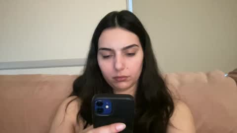 Snapshot of justjessiedirtygirl chatting on December 3, 12:02 am Jess online show from December 3, 12:02 am