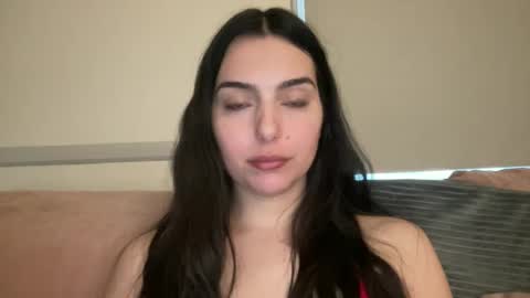 Snapshot of justjessiedirtygirl chatting on December 4, 11:46 pm Jess online show from December 4, 11:46 pm