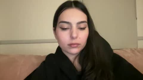 Snapshot of justjessiedirtygirl chatting on December 14, 1:28 am Jess online show from December 14, 1:28 am