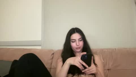 Snapshot of justjessiedirtygirl chatting on December 14, 10:56 am Jess online show from December 14, 10:56 am