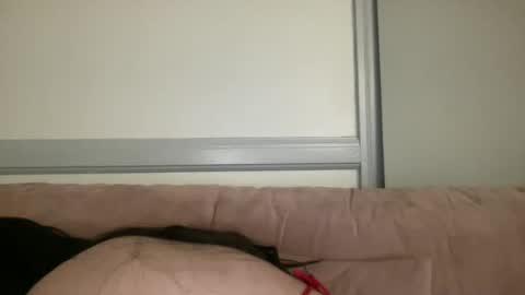 Snapshot of justjessiedirtygirl chatting on December 15, 10:39 am Jess online show from December 15, 10:39 am