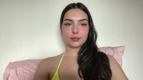 Snapshot of justjessiedirtygirl chatting on December 31, 9:06 pm Jess online show from December 31, 9:06 pm