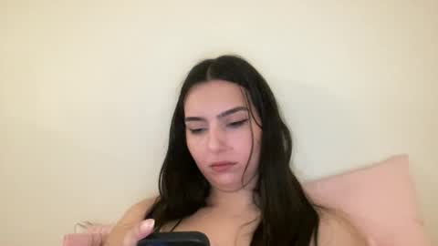 Snapshot of justjessiedirtygirl chatting on January 3, 4:22 am Jess online show from January 3, 4:22 am