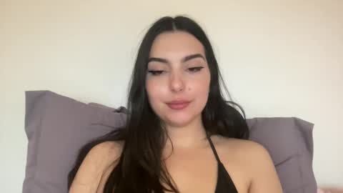 Snapshot of justjessiedirtygirl chatting on January 12, 11:47 pm Jess online show from January 12, 11:47 pm