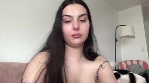 Snapshot of justjessiedirtygirl chatting on February 17, 10:49 pm Jess online show from February 17, 10:49 pm