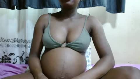 Justlhot online show from February 12, 10:35 am