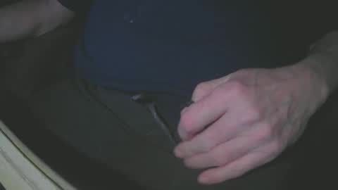 Snapshot of justme39057 chatting on January 7, 9:46 pm Justme39057 online show from January 7, 9:46 pm