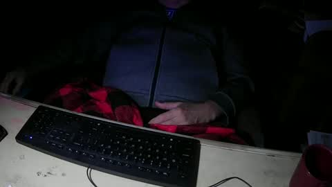 Snapshot of justme39057 chatting on September 20, 3:02 pm Justme39057 online show from September 20, 3:02 pm