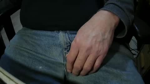 Snapshot of justme39057 chatting on October 22, 6:51 pm Justme39057 online show from October 22, 6:51 pm