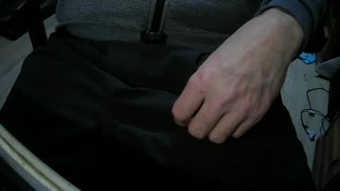 Snapshot of justme39057 chatting on November 18, 5:06 pm Justme39057 online show from November 18, 5:06 pm