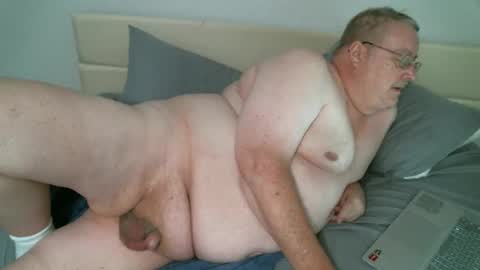 justmedm64 online show from February 28, 12:55 am