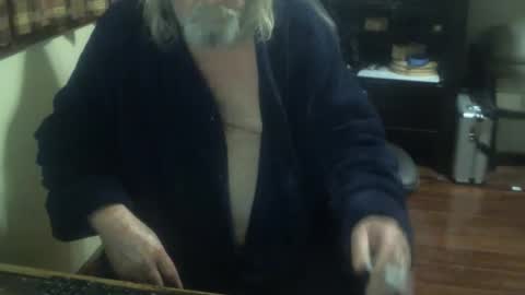 justmeohio online show from January 18, 6:39 am