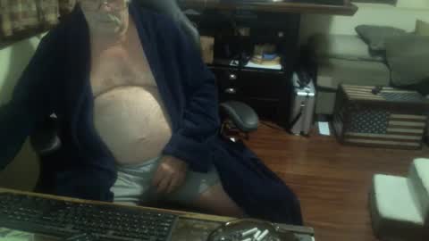 justmeohio online show from February 21, 3:29 am