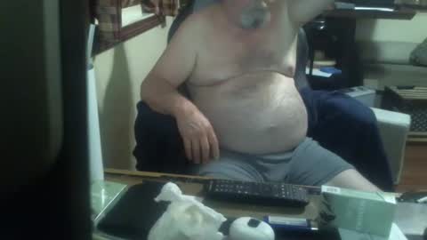 justmeohio online show from May 26, 1:56 am