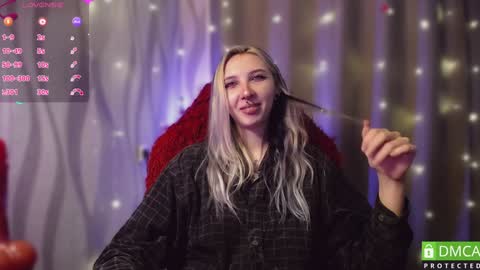 Snapshot of justmeowgirl chatting on January 20, 7:36 am justmeowgirl online show from January 20, 7:36 am