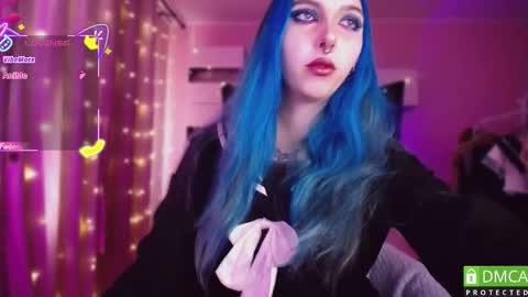 Snapshot of justmeowgirl chatting on November 1, 4:36 am justmeowgirl online show from November 1, 4:36 am