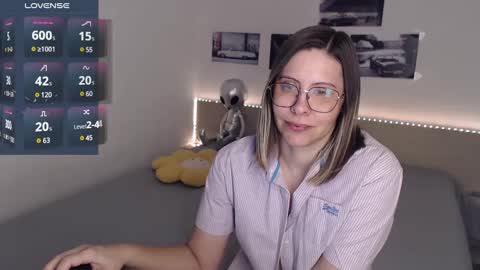 Julie online show from January 21, 5:16 am