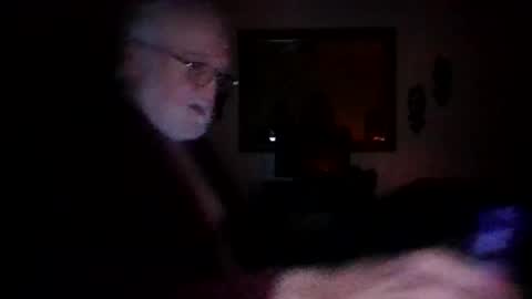 Snapshot of justpumpin chatting on December 15, 9:24 am Justpumpin online show from December 15, 9:24 am