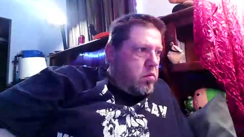 justsetfree online show from November 10, 7:07 am