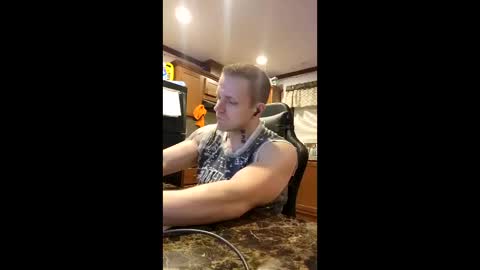 justus0624 online show from March 29, 1:49 am