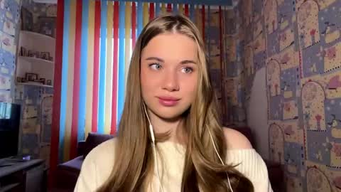 Melissa online show from April 27, 6:11 am