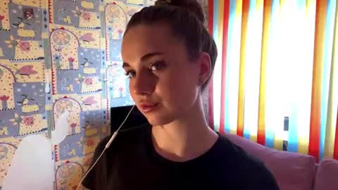 Melissa online show from June 10, 5:07 am