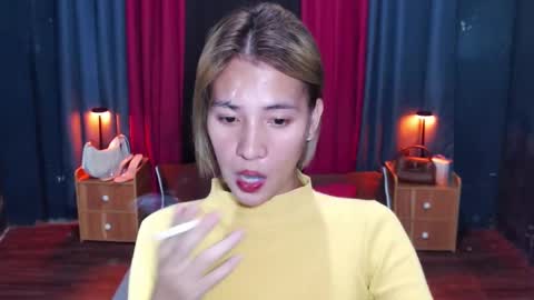 Snapshot of jv_mushroomhead chatting on January 26, 8:25 am Akii online show from January 26, 8:25 am