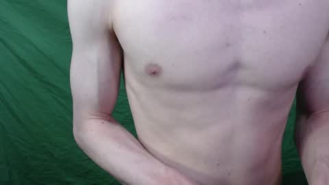 JWIlly2700 online show from April 25, 5:21 pm