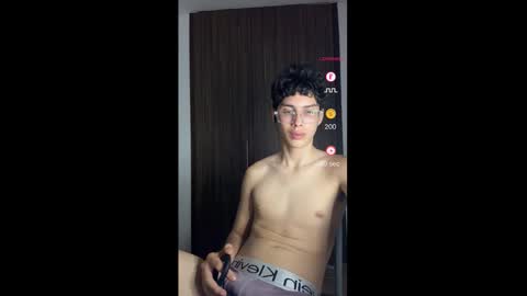 jxbiggy online show from March 9, 11:53 pm