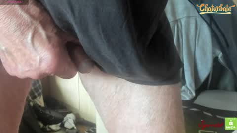 Im Jy online show from April 22, 9:11 am