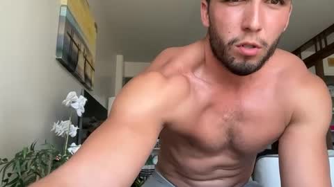 jzdominates online show from July 13, 10:12 pm