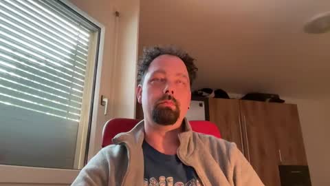 Snapshot of k1sexboy chatting on January 12, 8:19 am niceoregano online show from January 12, 8:19 am