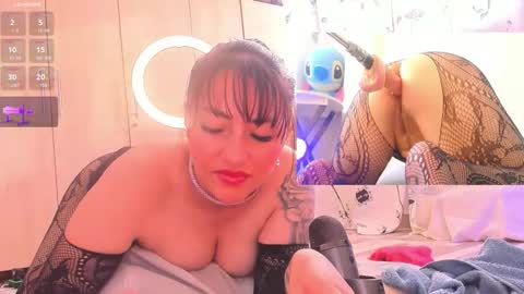  Karolin  online show from February 28, 9:49 pm