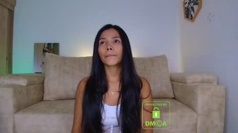 Snapshot of k4ymull3r_ chatting on June 10, 11:35 pm Kayli online show from June 10, 11:35 pm