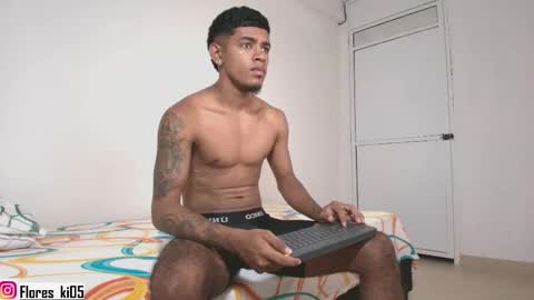 k_florez online show from May 5, 11:51 am