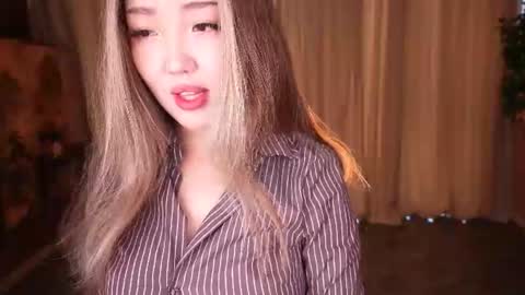 Snapshot of k_kimikooo chatting on July 4, 3:56 am Amely online show from July 4, 3:56 am