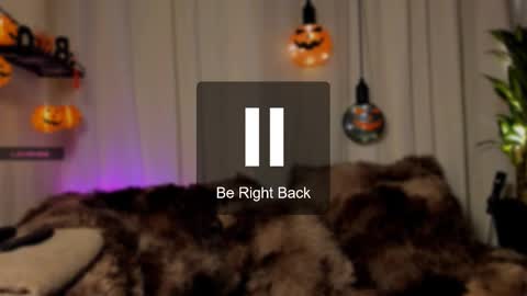 Snapshot of kaaiiri chatting on October 8, 2:42 am Kaaiiri online show from October 8, 2:42 am