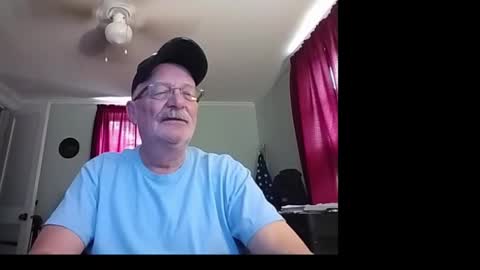 Snapshot of kabriggs136 chatting on September 29, 7:30 pm kabriggs136 online show from September 29, 7:30 pm