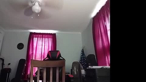 Snapshot of kabriggs136 chatting on September 30, 6:35 pm kabriggs136 online show from September 30, 6:35 pm