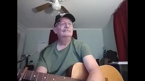 Snapshot of kabriggs137 chatting on December 20, 12:30 am kabriggs137 online show from December 20, 12:30 am