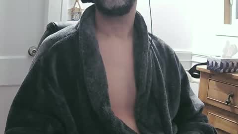 Snapshot of kaduraska chatting on December 13, 4:54 am kaduraska online show from December 13, 4:54 am