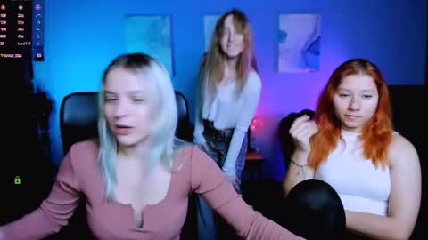 kaela_spell_ online show from November 21, 9:52 am