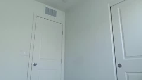 kaelagreen online show from March 29, 8:20 pm