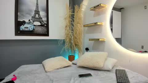 Snapshot of kagomme_h chatting on October 29, 4:48 am Antonella online show from October 29, 4:48 am